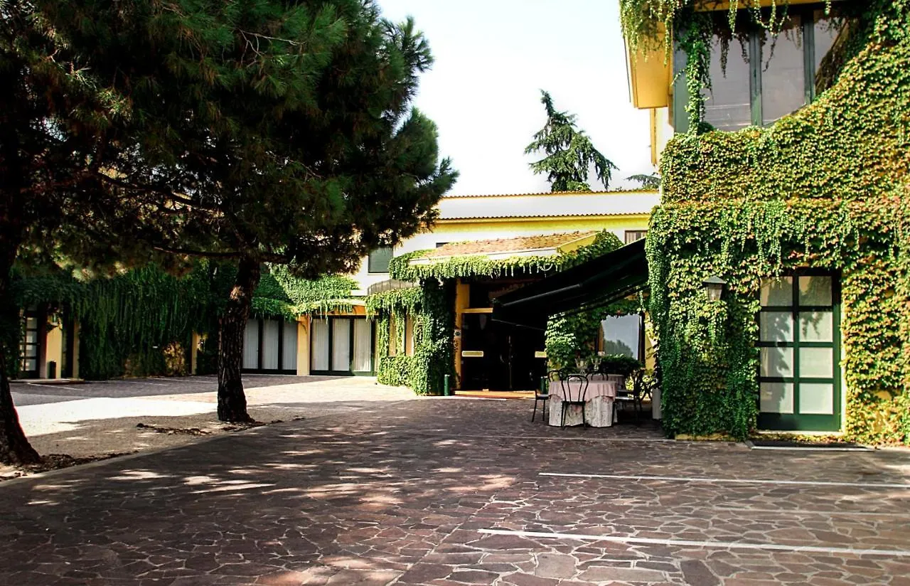 Hotel Due Mori Cittadella Italy