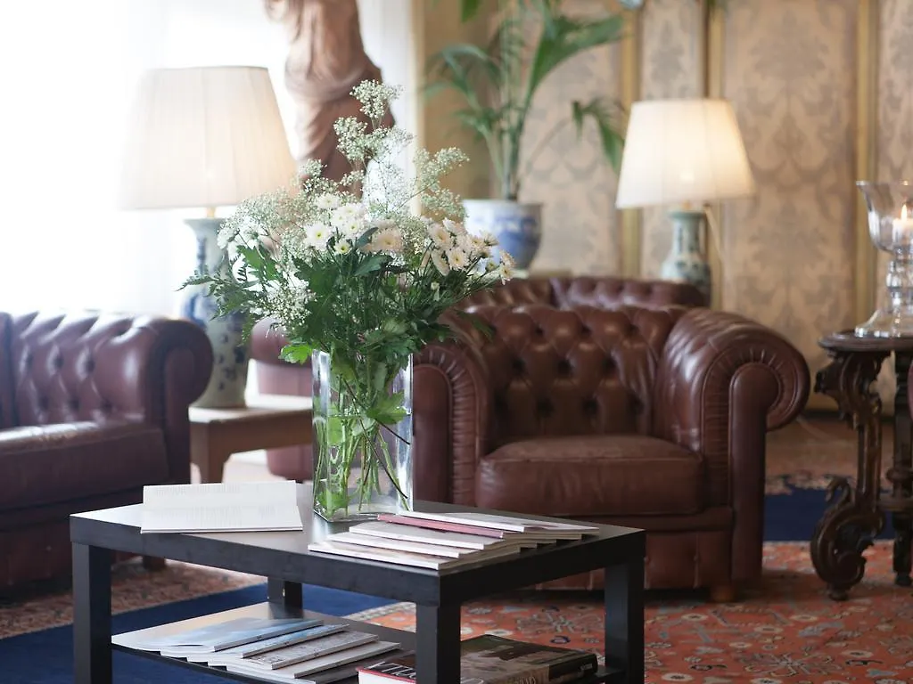 Hotel Due Mori Читтаделла 3*,