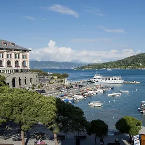 Grand Portovenere Портовенере
